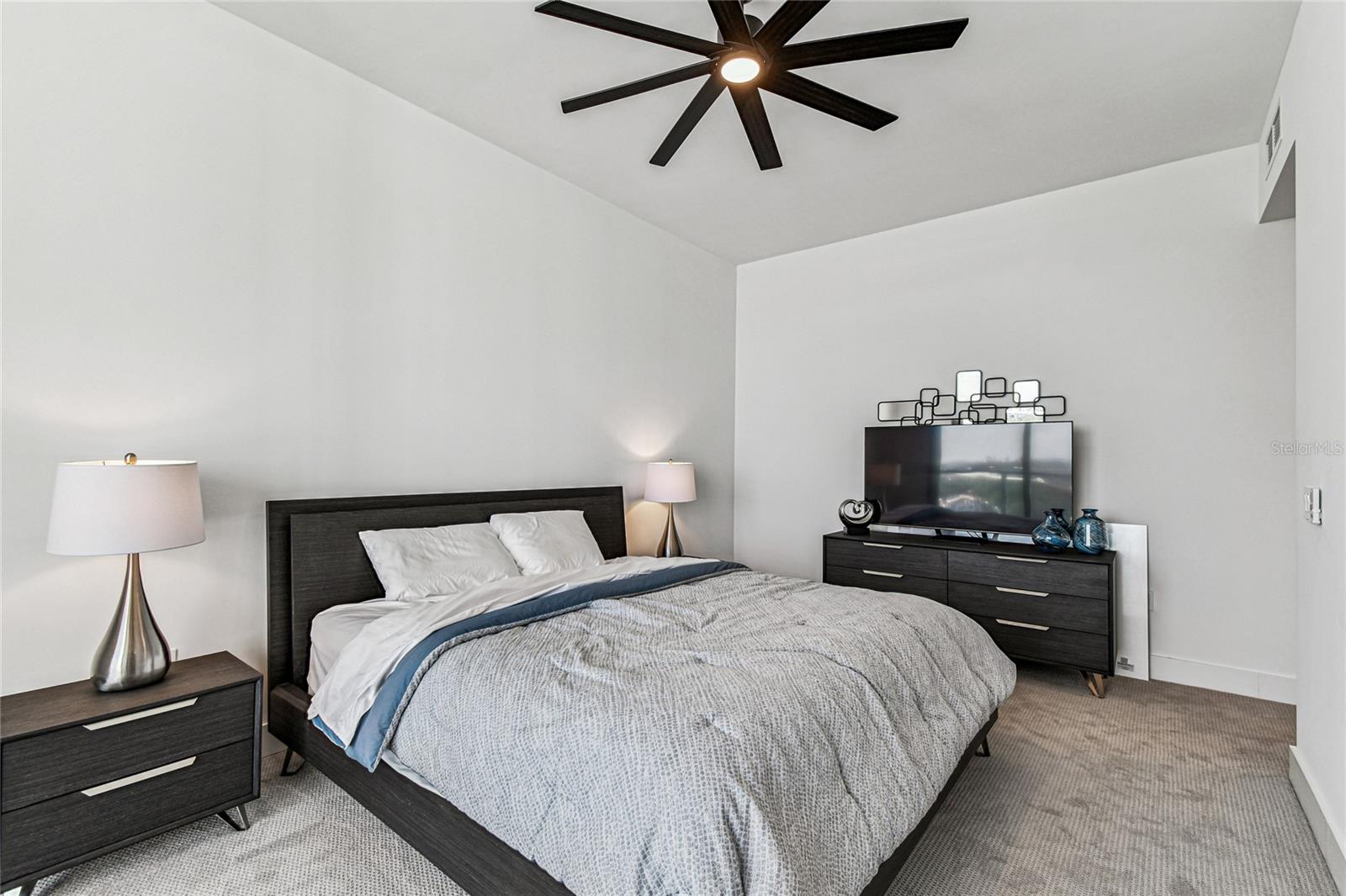 Image 34 of 85 For 5120 Marina Way 14006