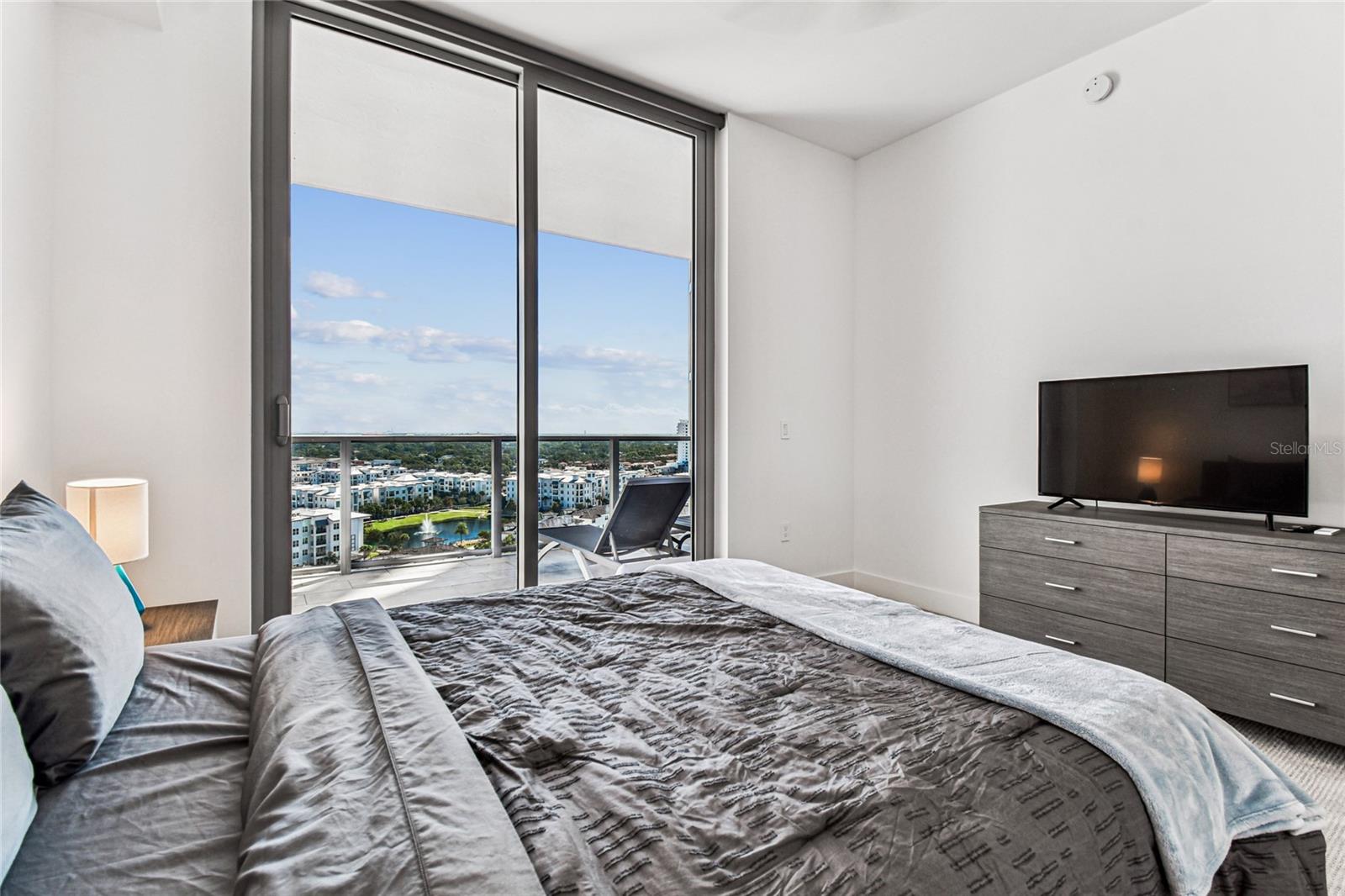 Image 39 of 85 For 5120 Marina Way 14006