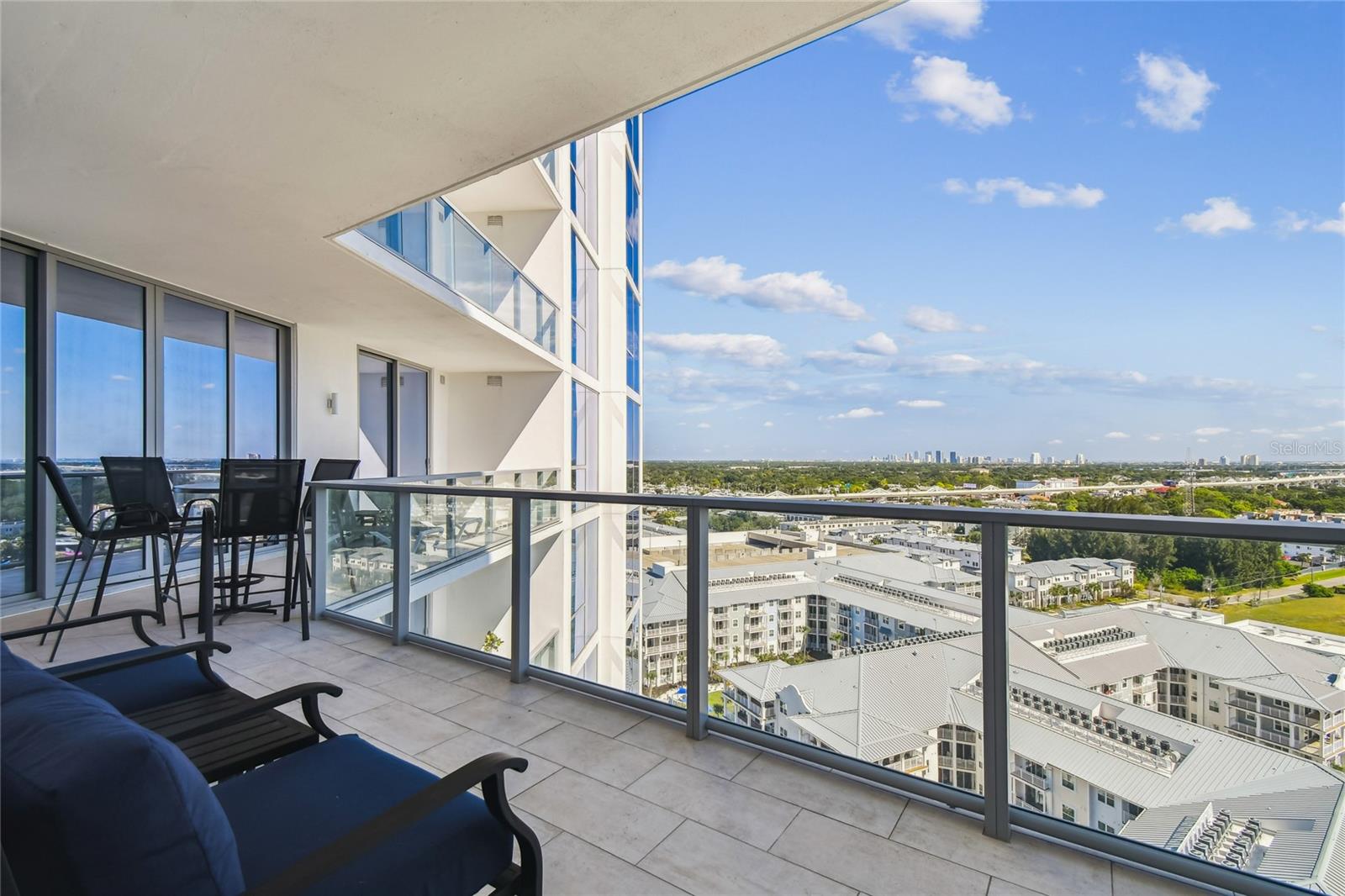 Image 41 of 85 For 5120 Marina Way 14006