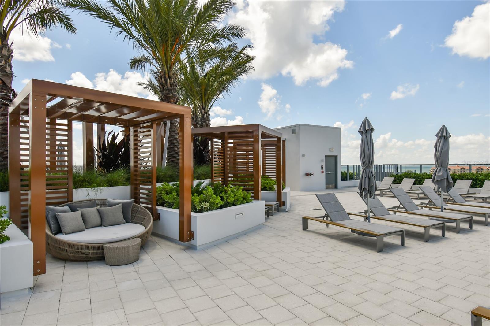 Image 62 of 85 For 5120 Marina Way 14006