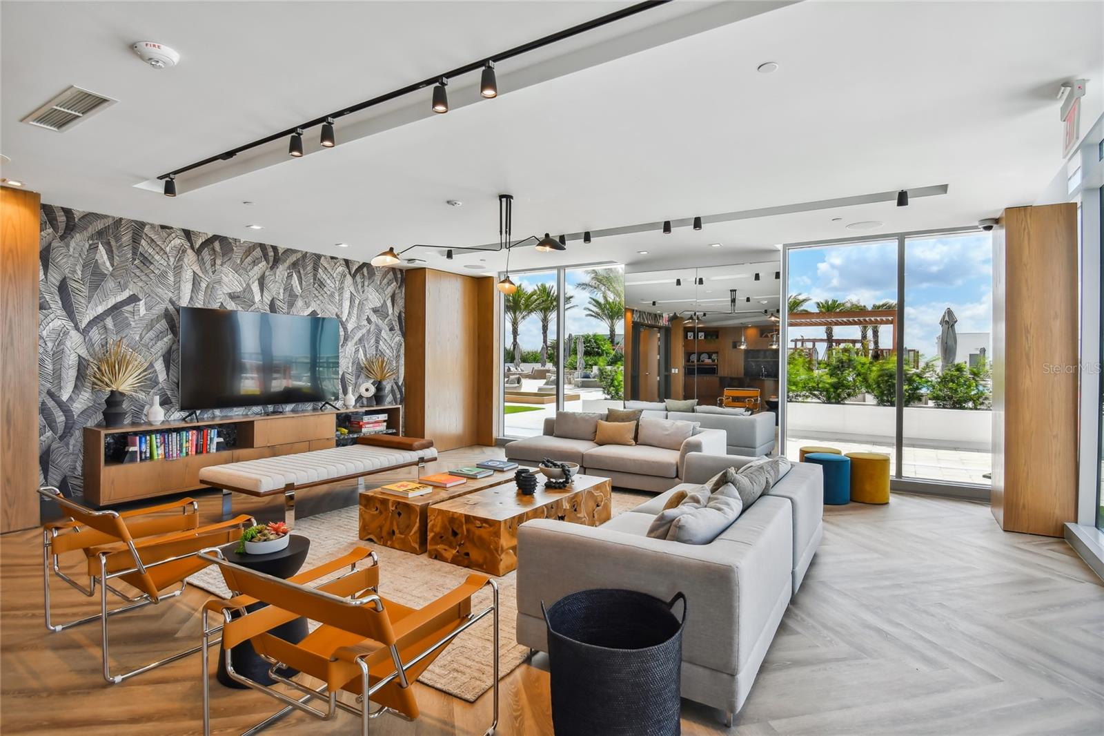 Image 68 of 85 For 5120 Marina Way 14006