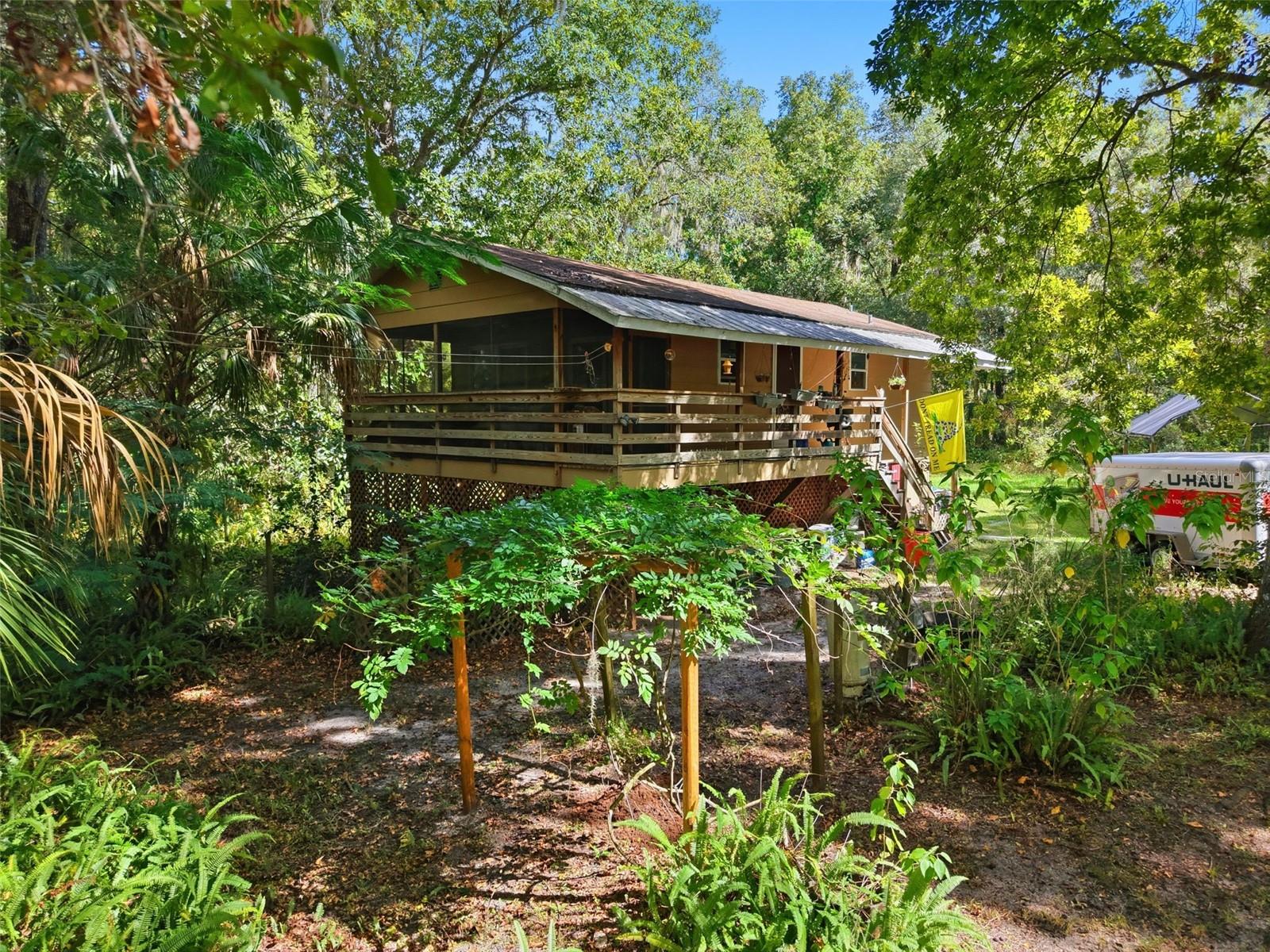 Image 16 of 22 For 12514 Citrus Way
