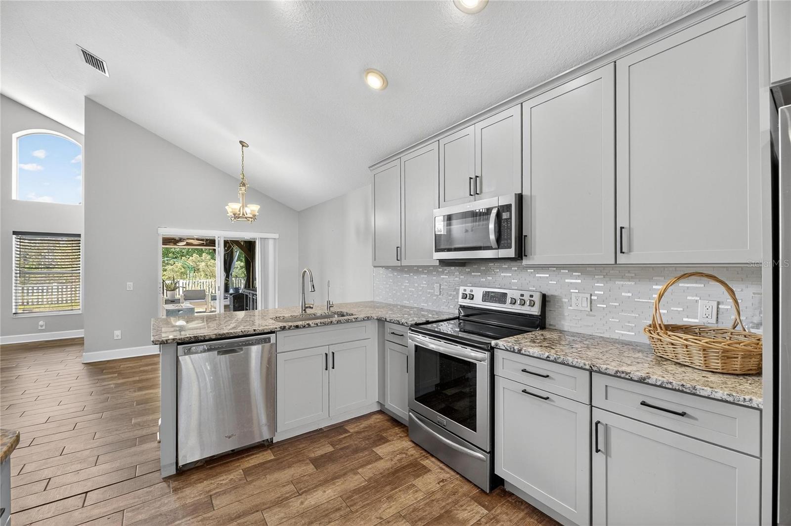 Image 20 of 66 For 4102 Medbury Drive