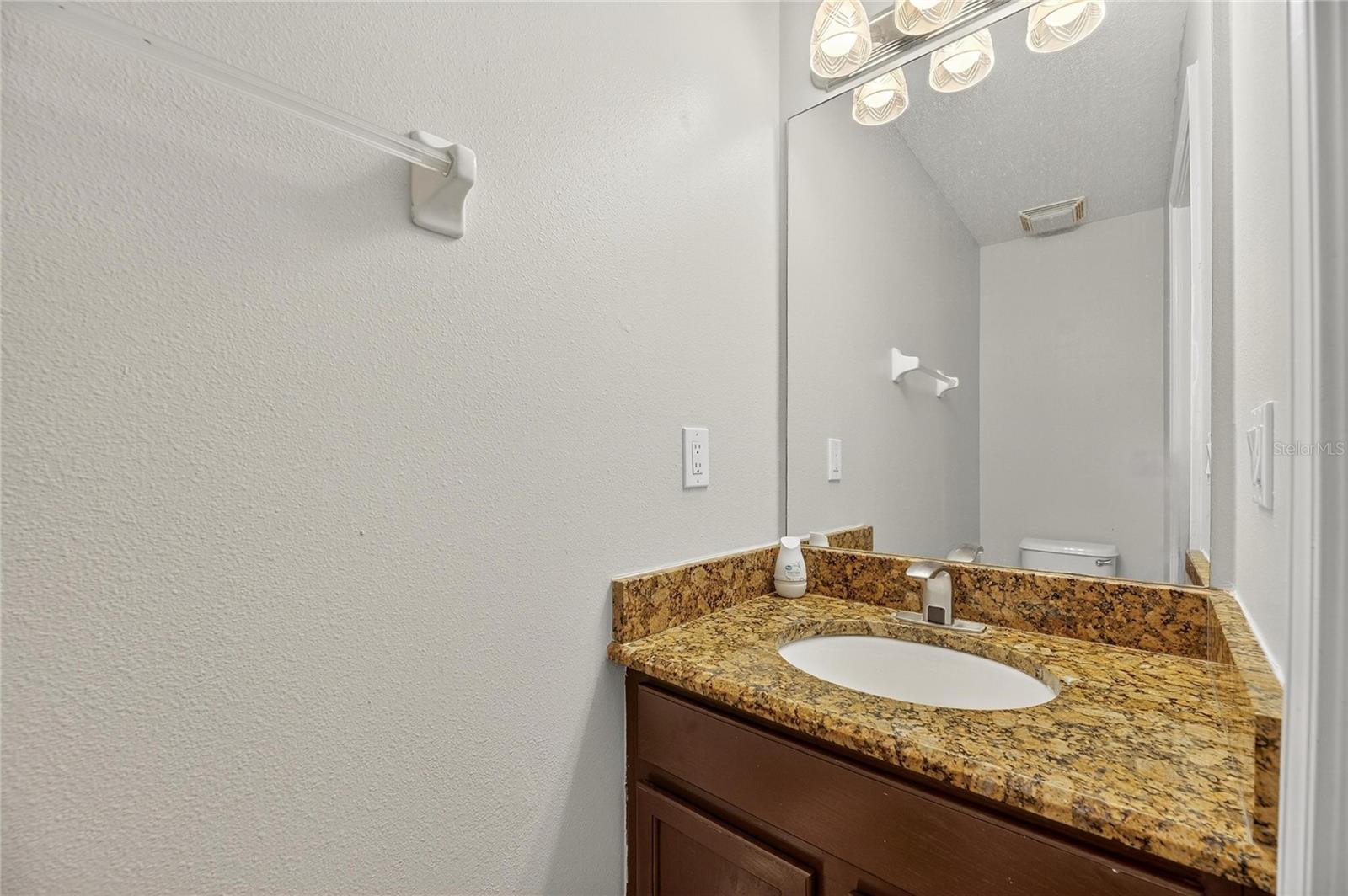 Image 26 of 66 For 4102 Medbury Drive