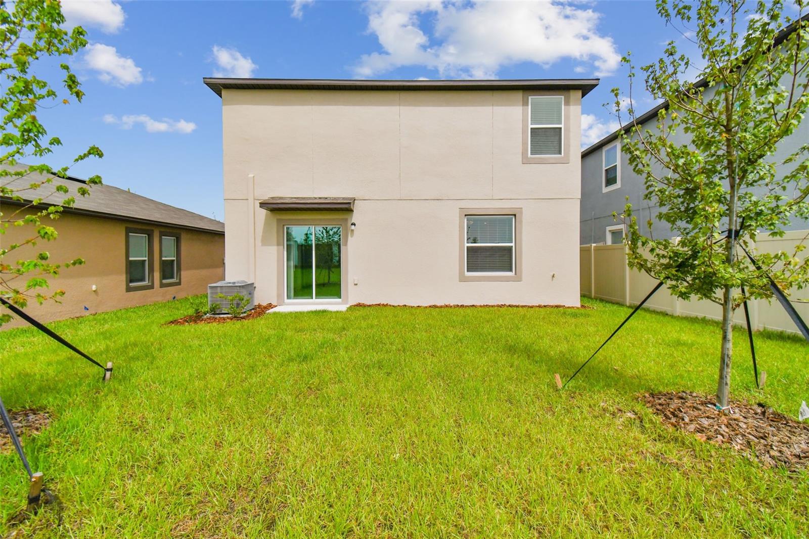 Image 16 of 27 For 11126 Radiant Shore Loop