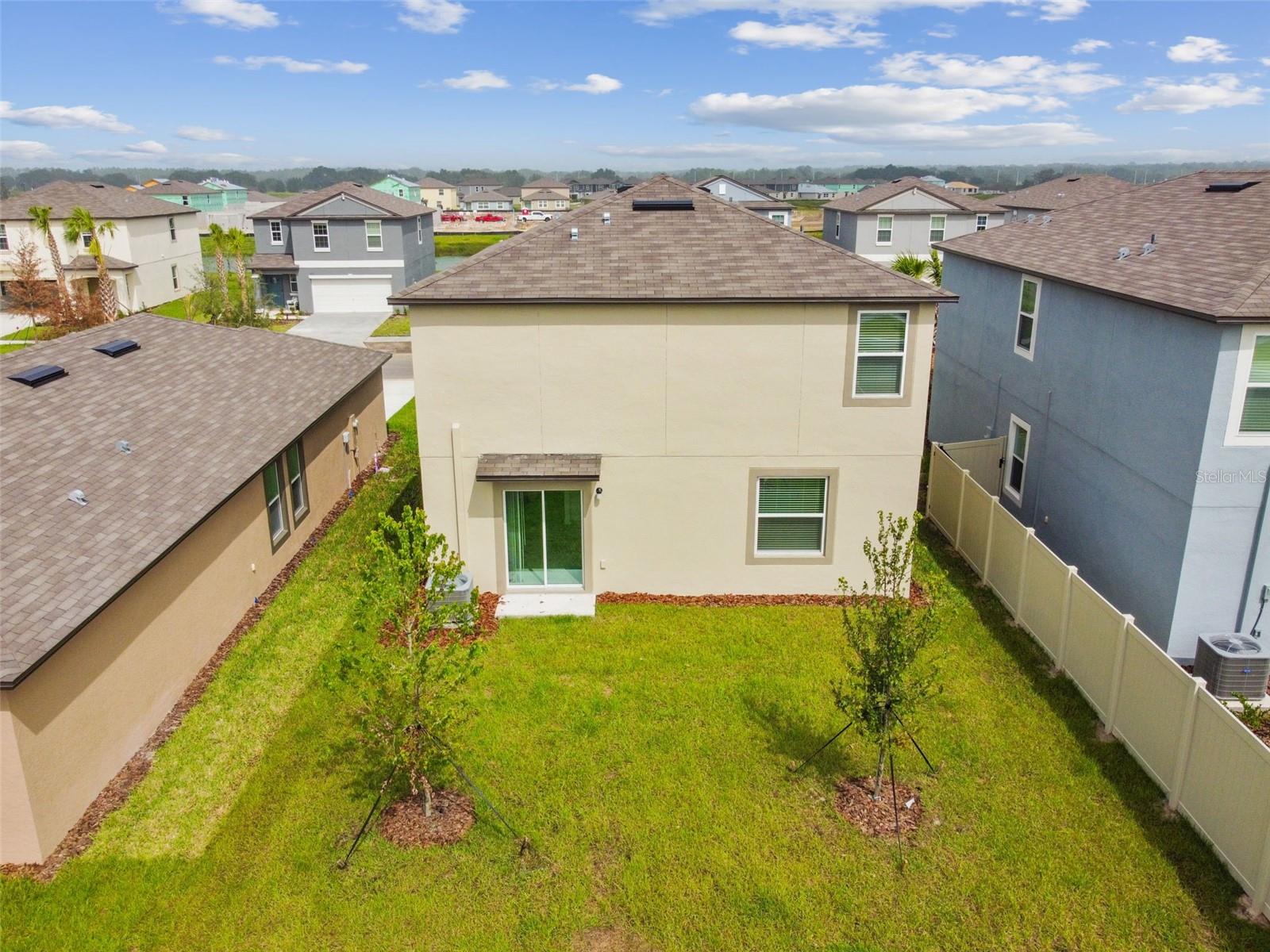 Image 20 of 27 For 11126 Radiant Shore Loop