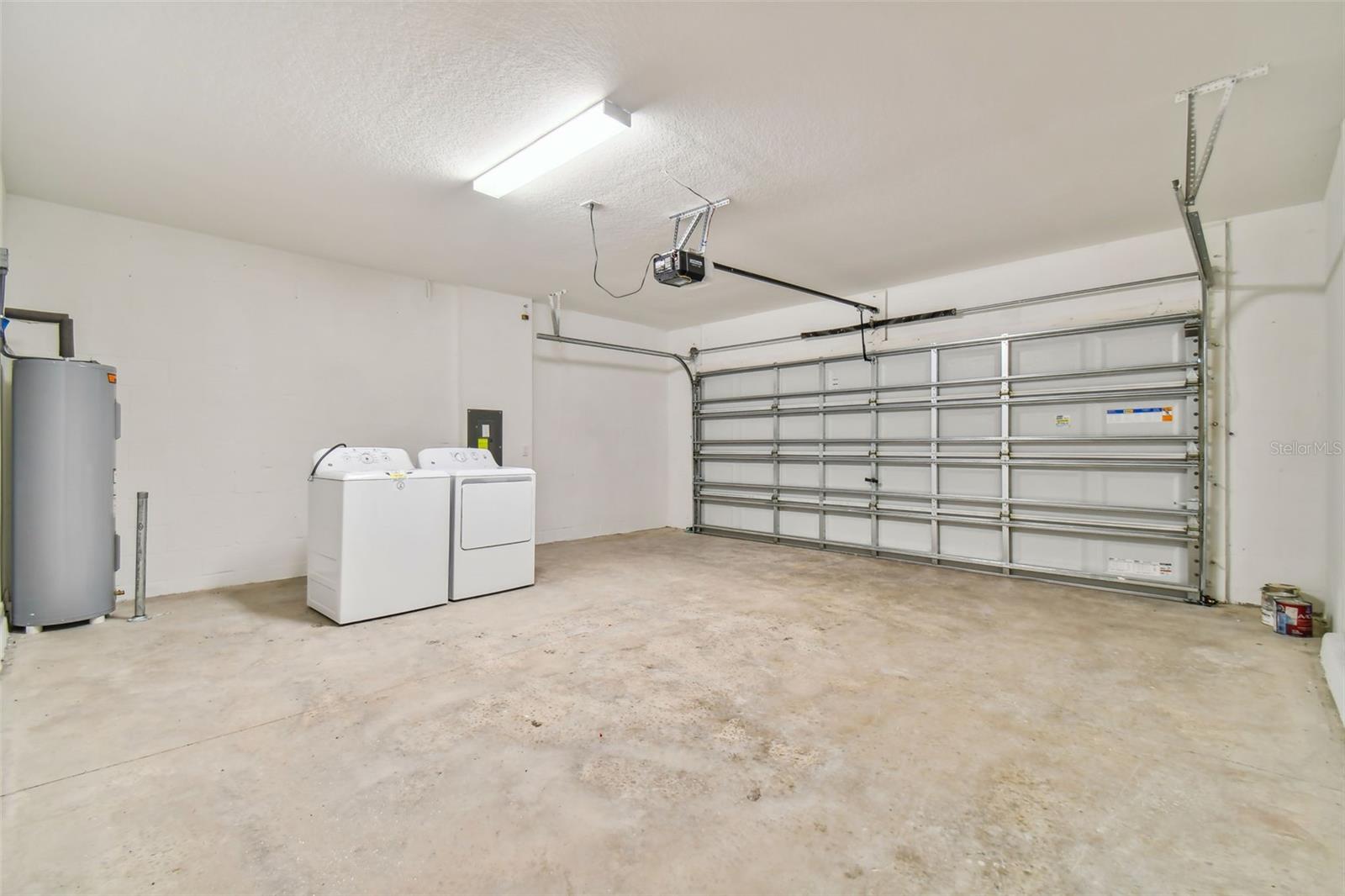 Image 8 of 27 For 11126 Radiant Shore Loop