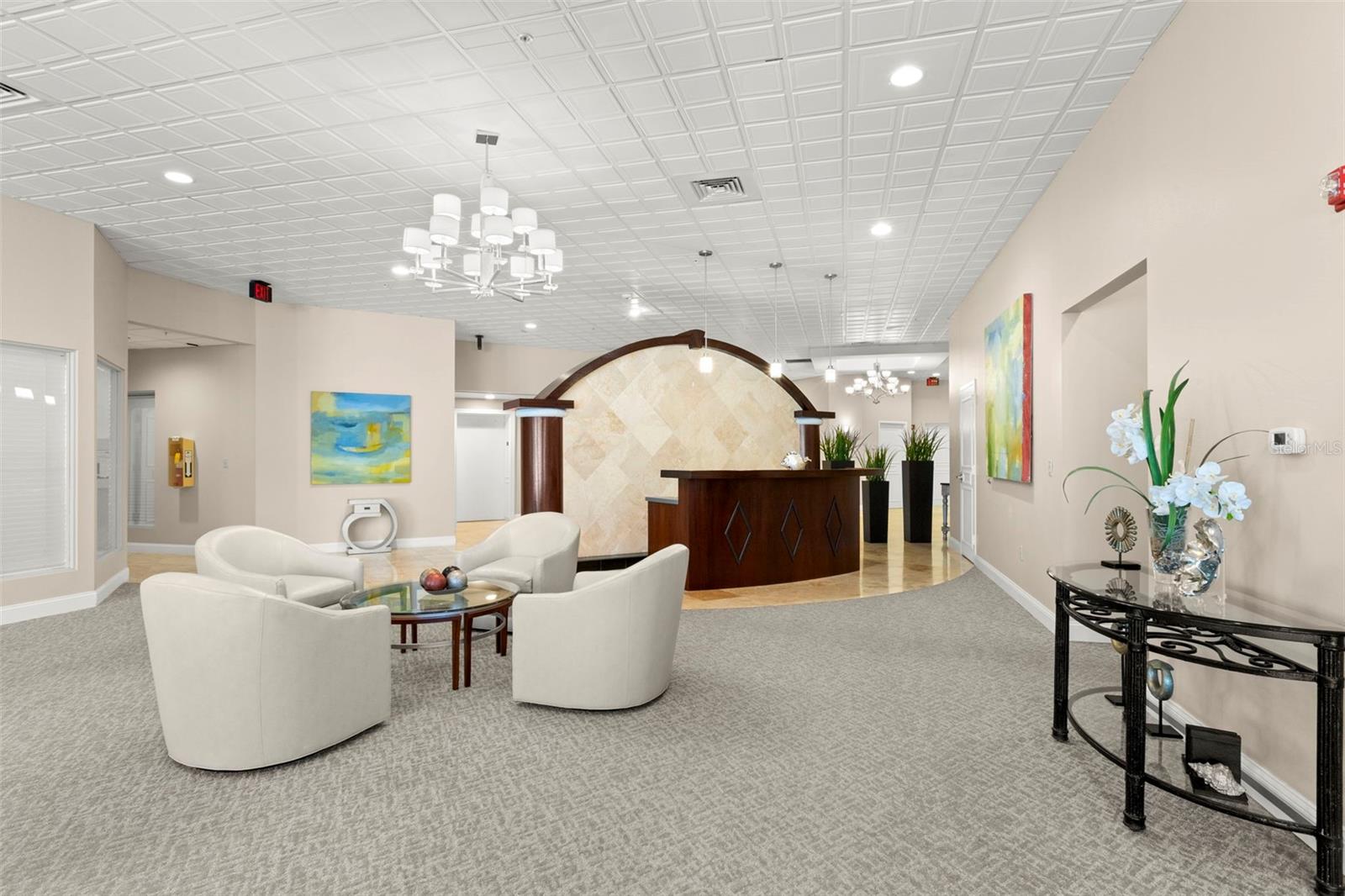 Listing photo id 90 for 288 Beach Drive Ne Ph-2a