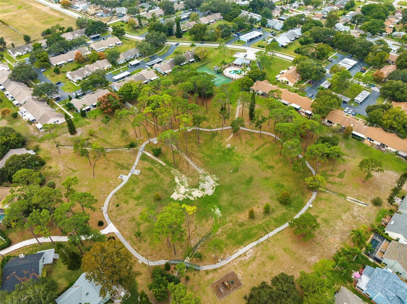 Image 37 of 41 For 3253 Montrose Circle