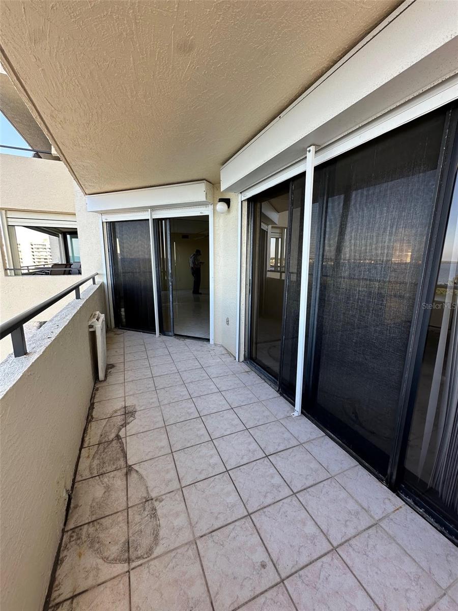 Image 17 of 44 For 5915 Sea Ranch Drive 610