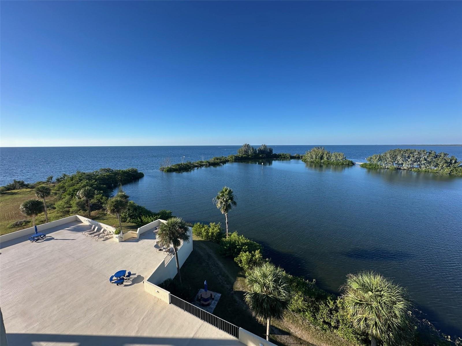 Image 22 of 44 For 5915 Sea Ranch Drive 610