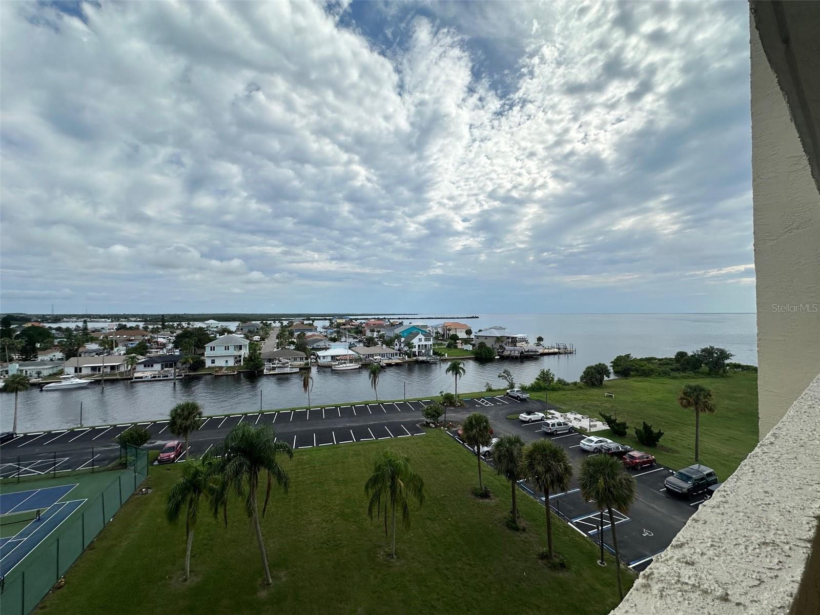 Image 29 of 44 For 5915 Sea Ranch Drive 610