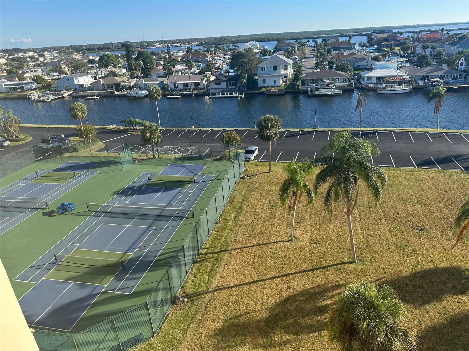 Image 35 of 44 For 5915 Sea Ranch Drive 610