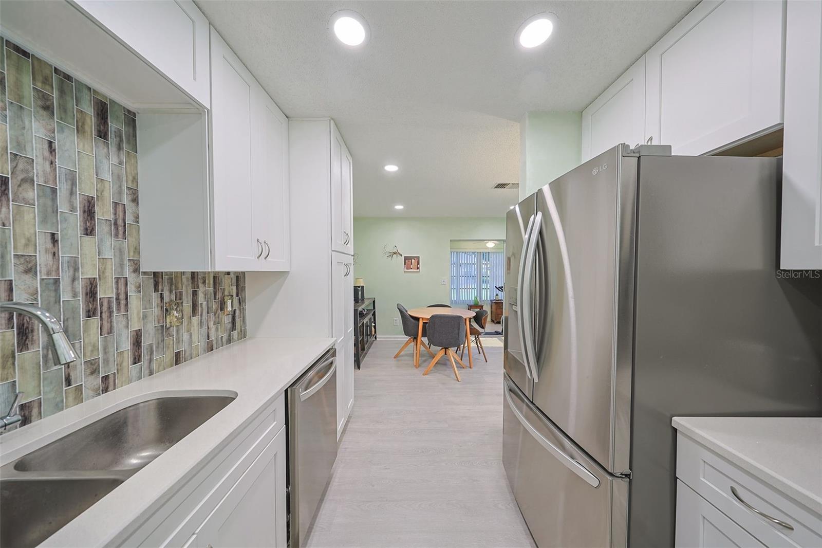 Image 13 of 85 For 1902 Dandridge Street 24