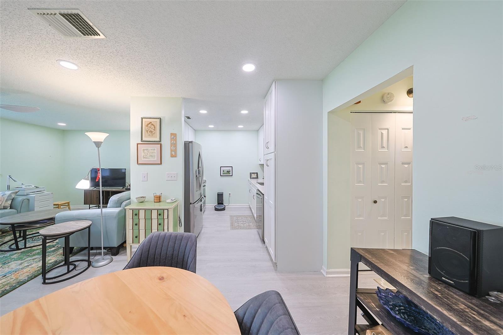 Image 15 of 85 For 1902 Dandridge Street 24