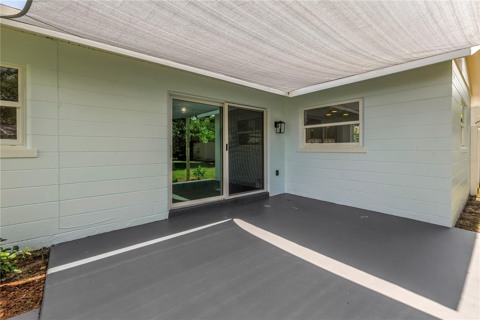 Image 20 of 22 For 6161 35th Avenue N