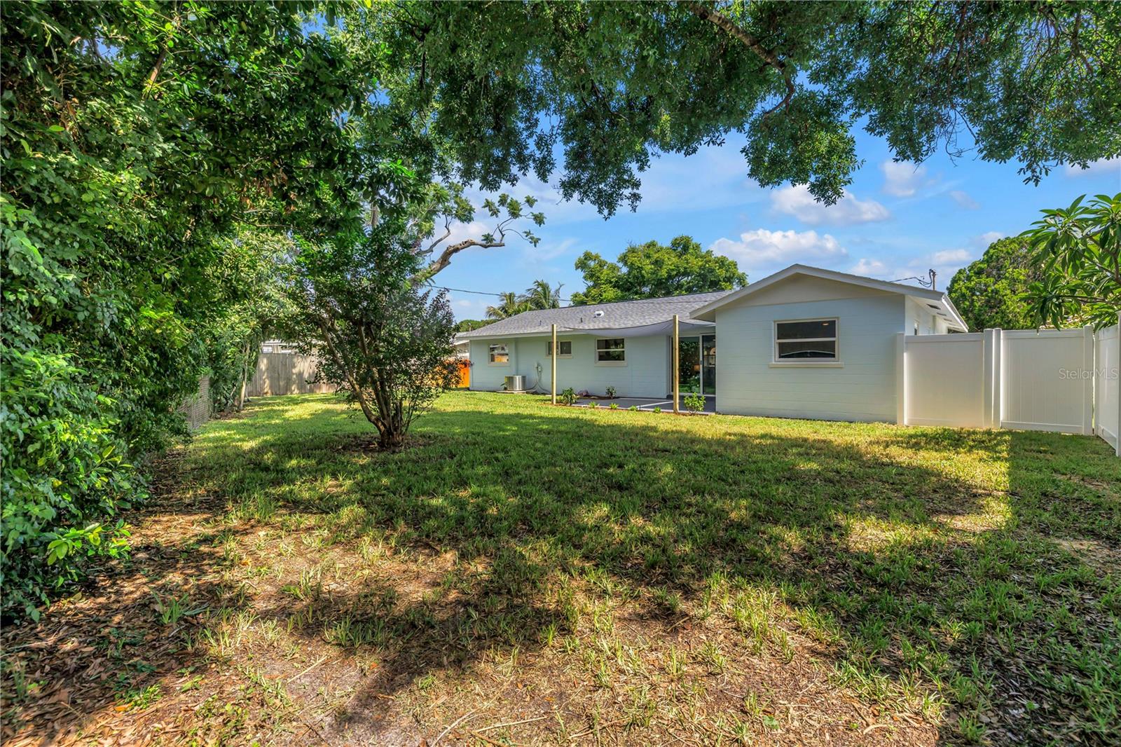 Image 22 of 22 For 6161 35th Avenue N