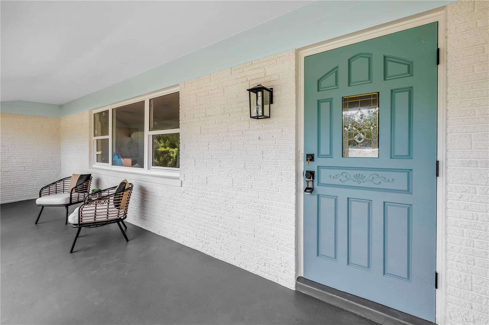 Image 3 of 22 For 6161 35th Avenue N