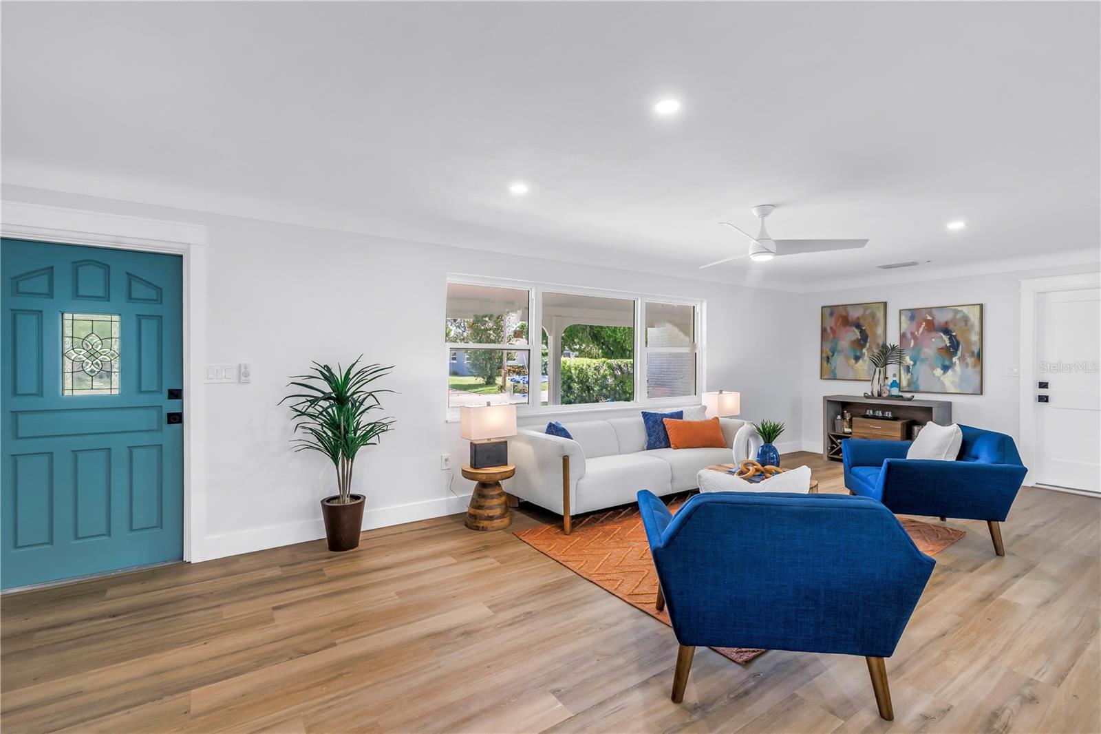 Image 5 of 22 For 6161 35th Avenue N