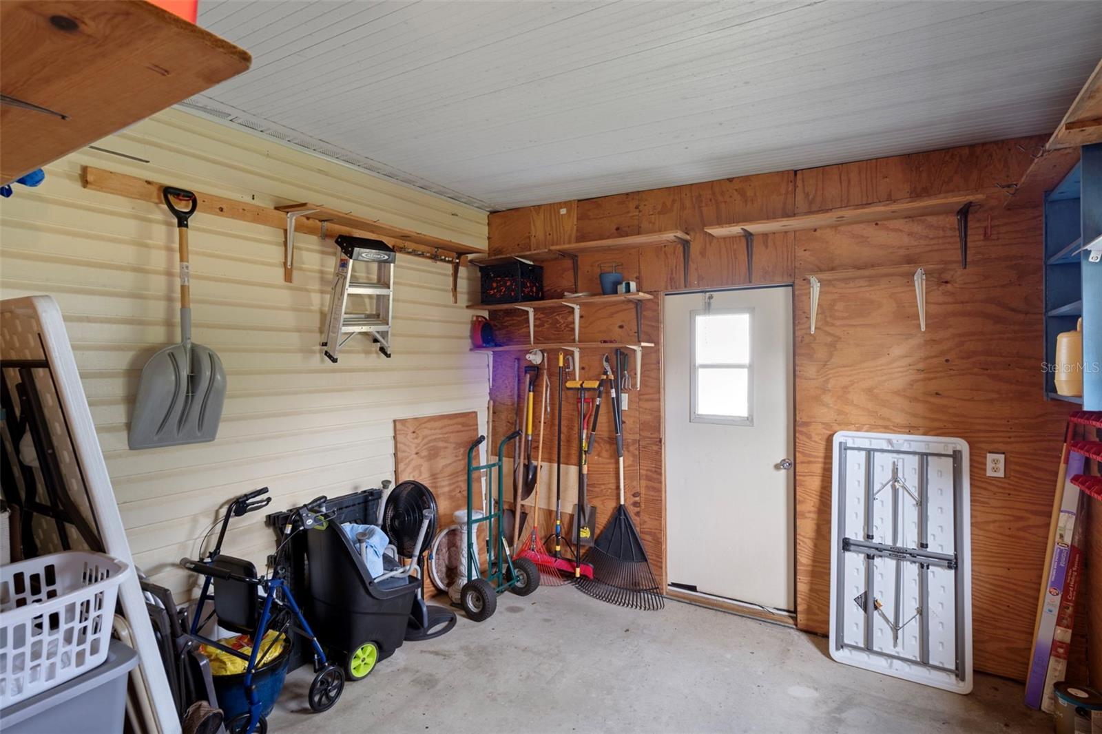 Image 36 of 38 For 14227 Adair Street