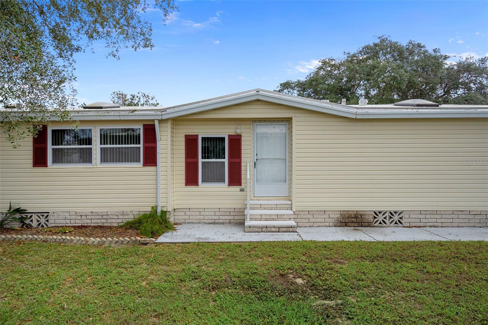 Image 5 of 38 For 14227 Adair Street