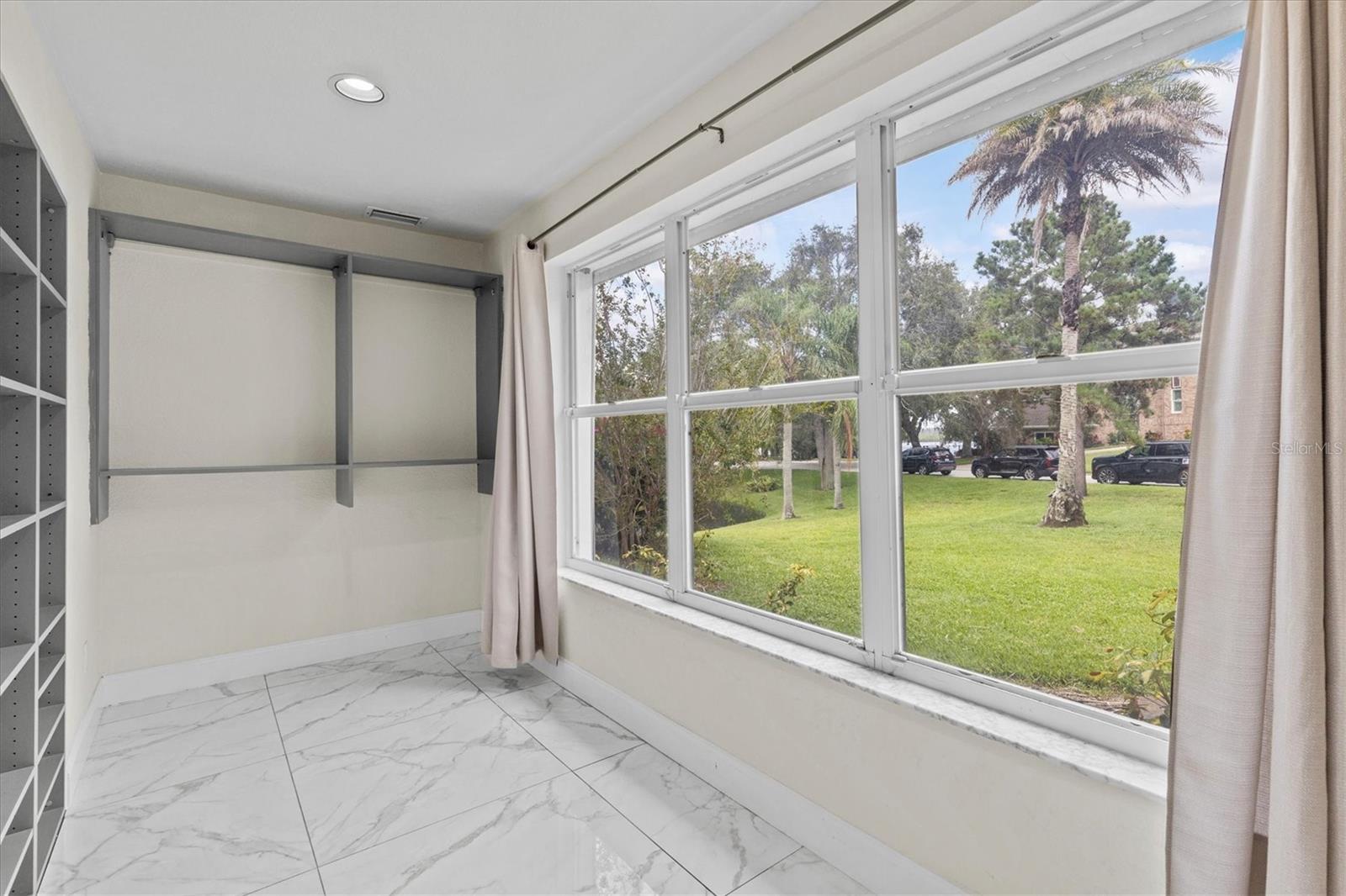 Image 51 of 82 For 1520 Jade Lane