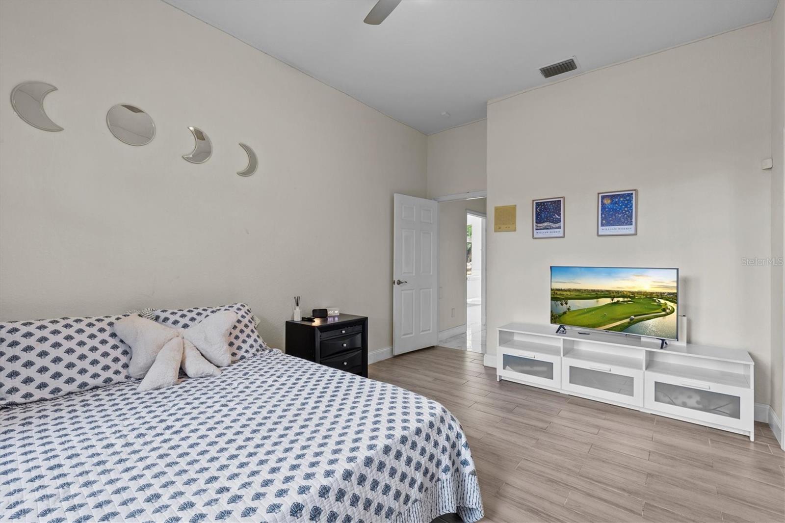 Image 65 of 82 For 1520 Jade Lane