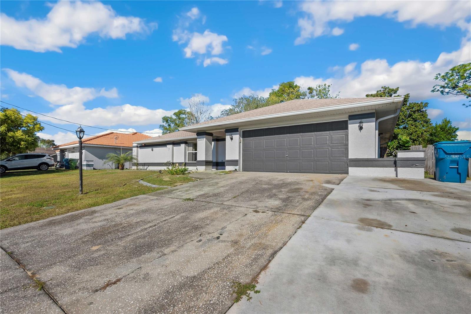 Image 3 of 33 For 13517 Coronado Drive