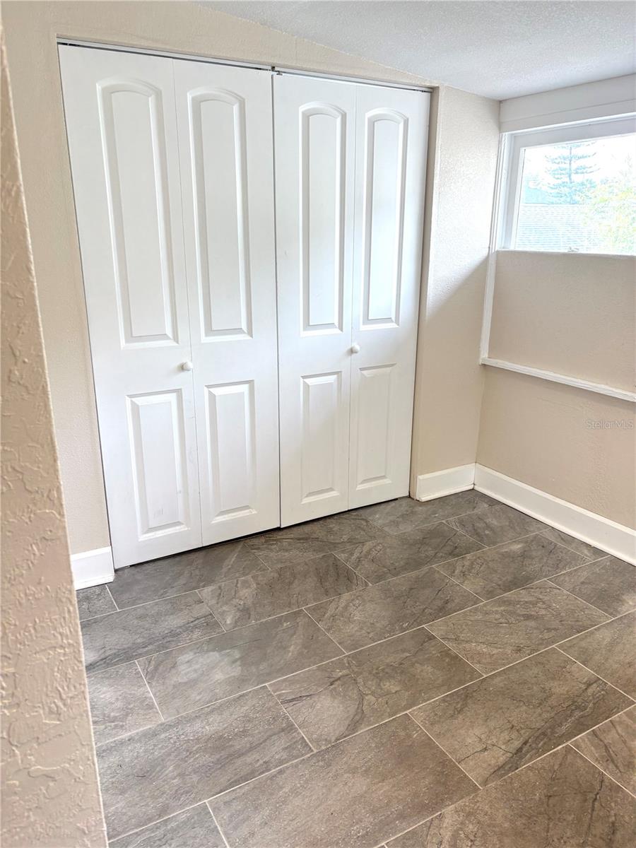 Image 17 of 22 For 2926 2nd Avenue N C