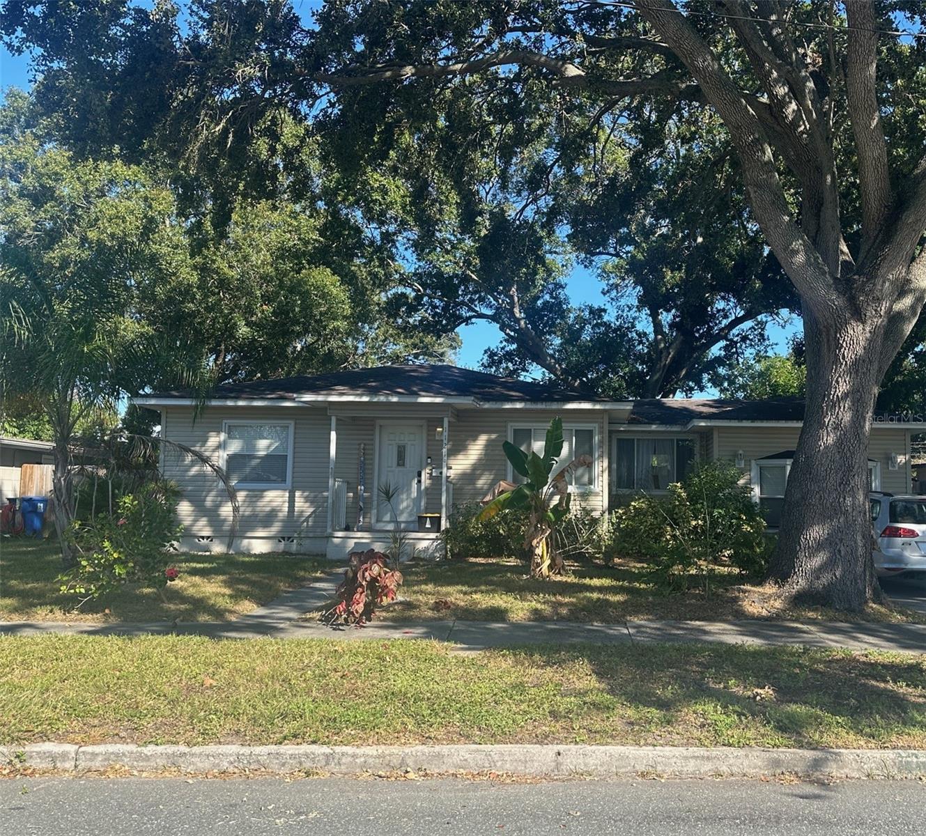 Image 5 of 6 For 1121 51st Avenue N