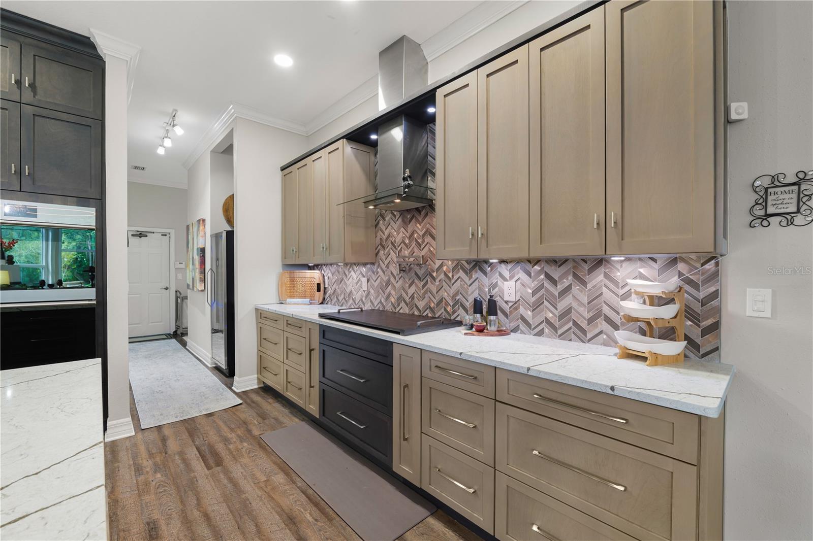 Image 13 of 84 For 2151 Diamond Court