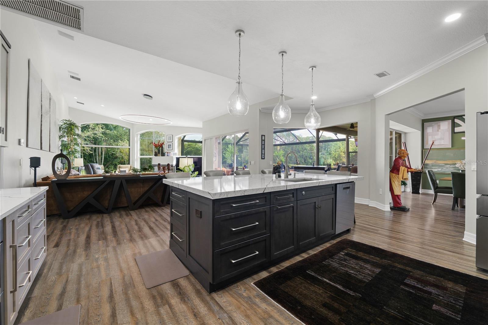 Image 17 of 84 For 2151 Diamond Court