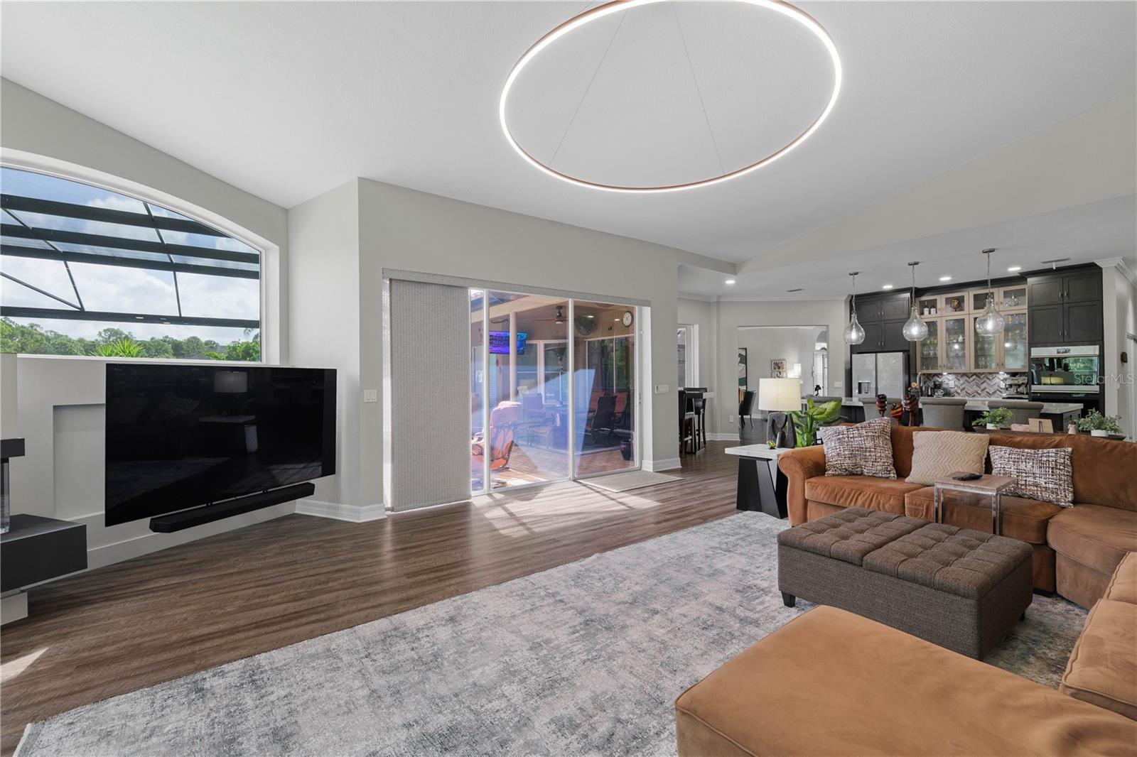 Image 20 of 84 For 2151 Diamond Court