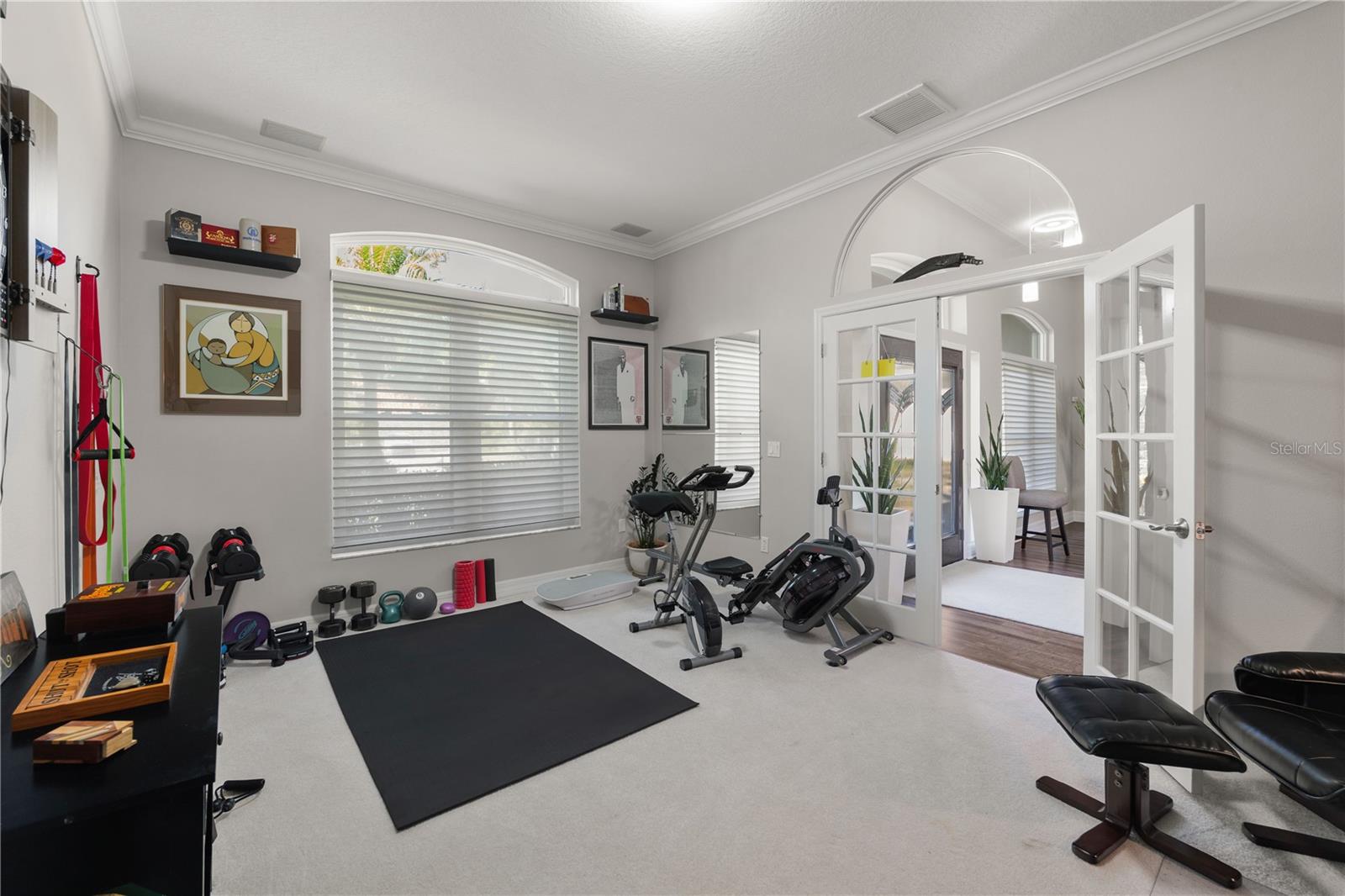 Image 22 of 84 For 2151 Diamond Court