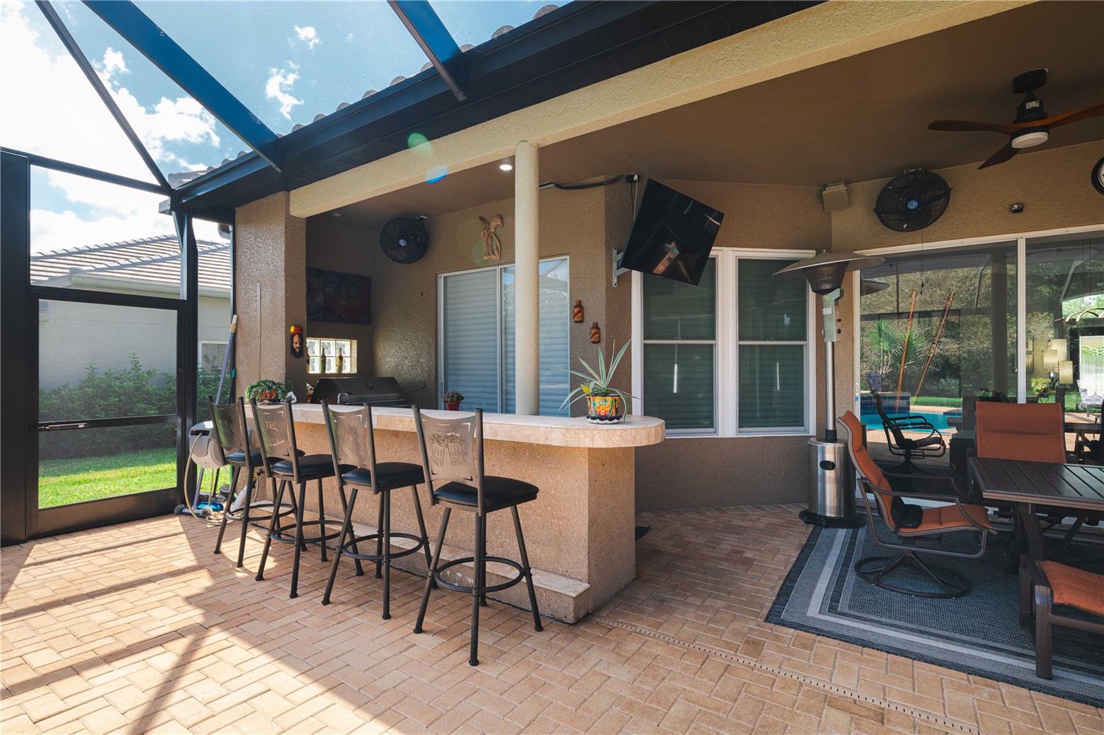 Image 47 of 84 For 2151 Diamond Court