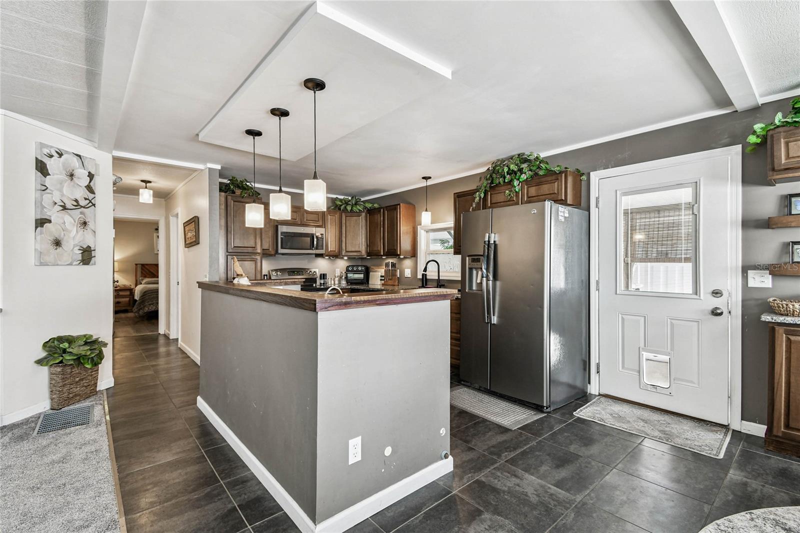 Image 10 of 69 For 209 52nd Avenue Plaza E