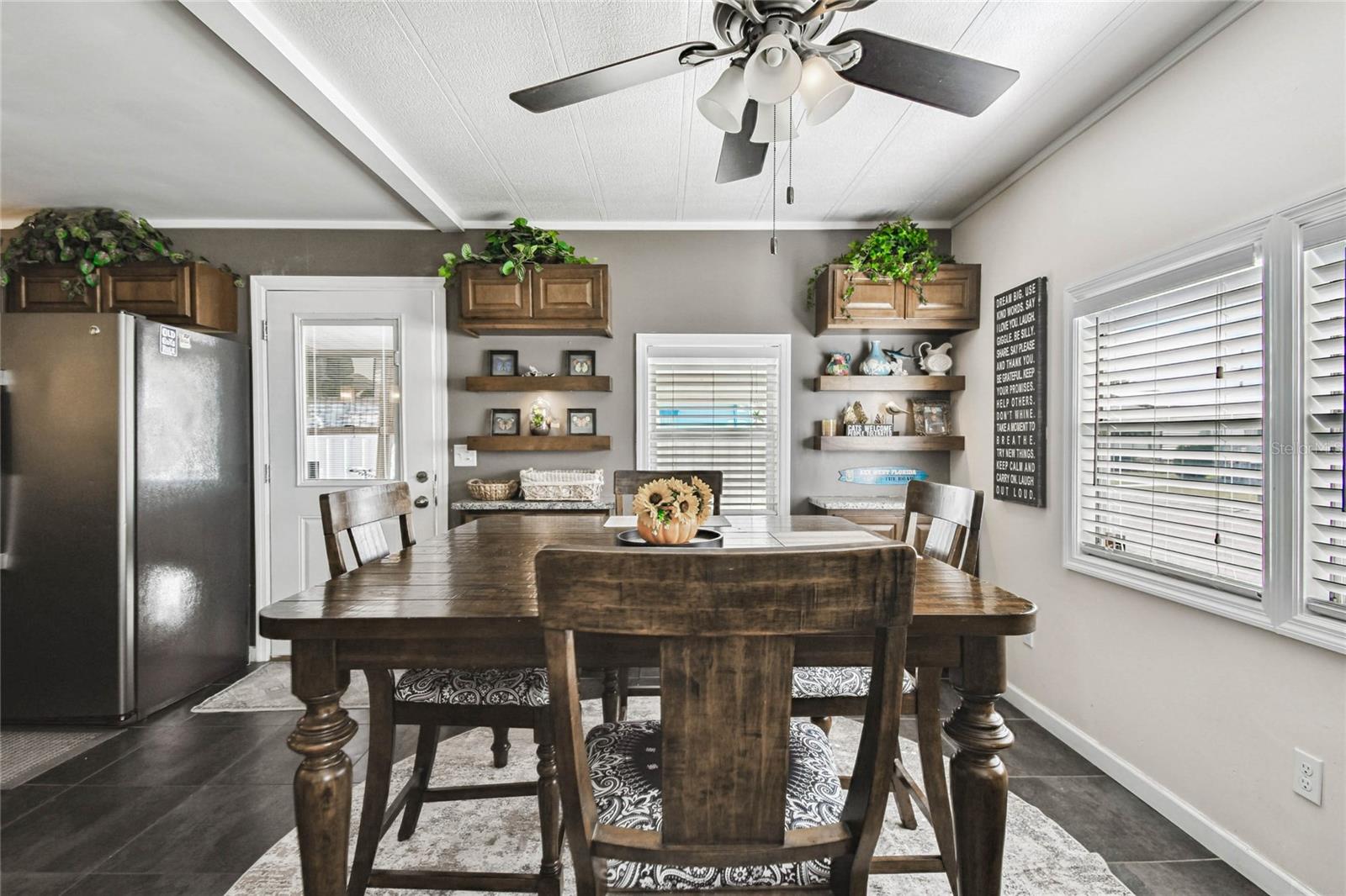 Image 18 of 69 For 209 52nd Avenue Plaza E