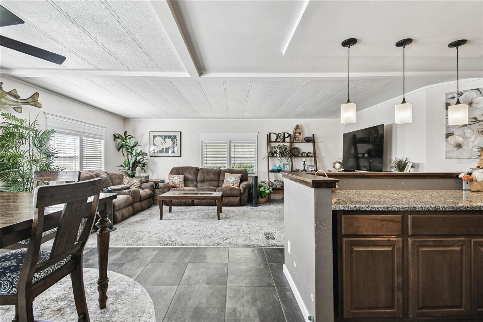 Image 27 of 69 For 209 52nd Avenue Plaza E