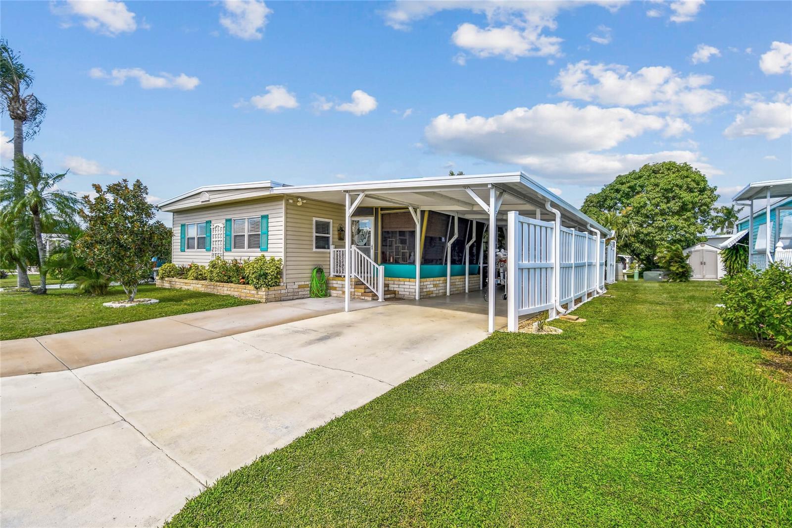 Image 3 of 69 For 209 52nd Avenue Plaza E