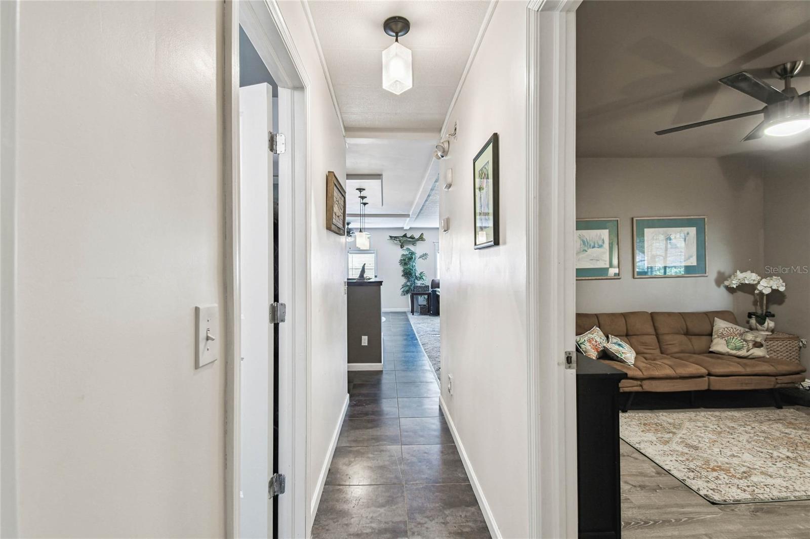 Image 6 of 69 For 209 52nd Avenue Plaza E