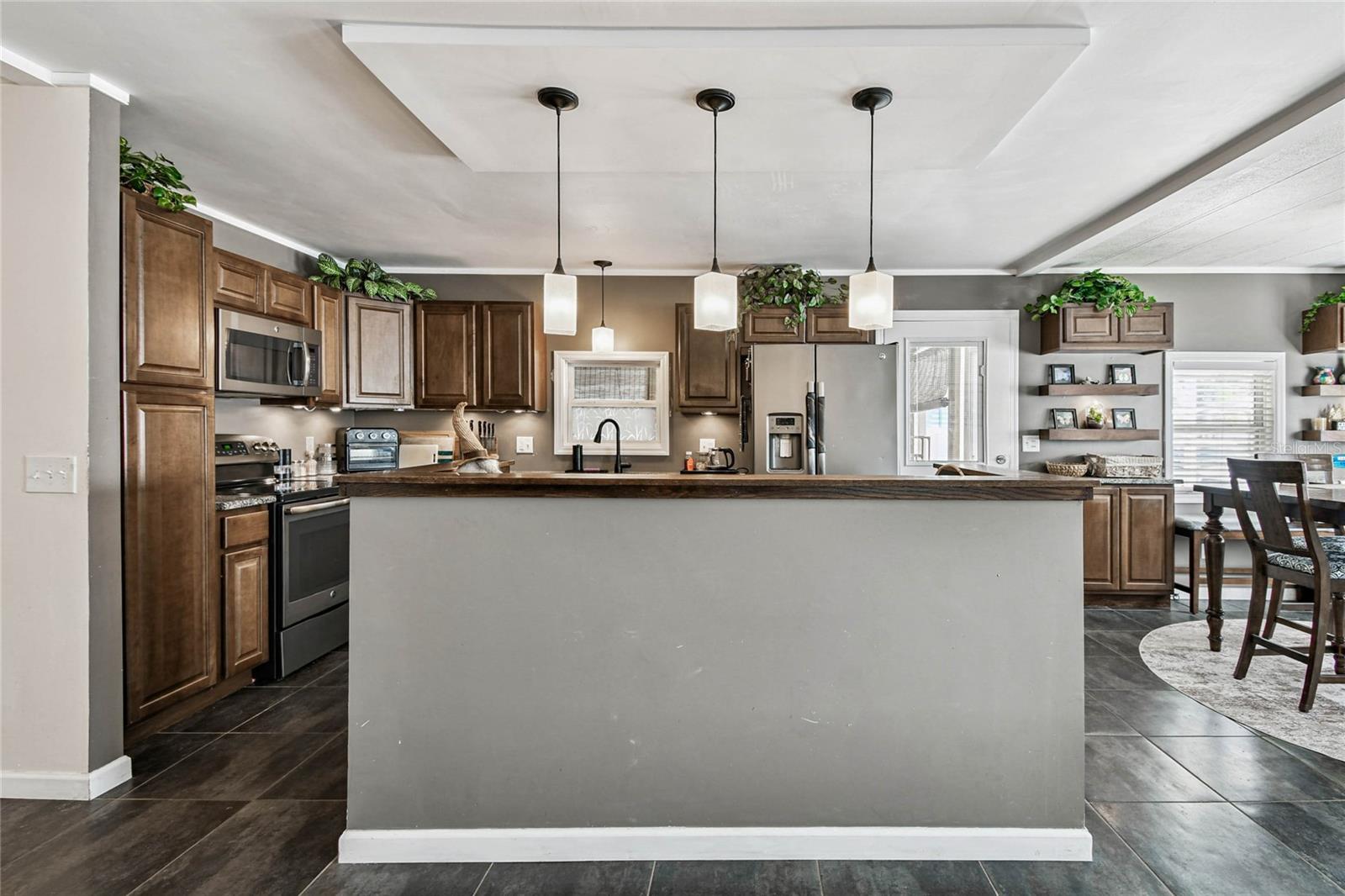 Image 9 of 69 For 209 52nd Avenue Plaza E