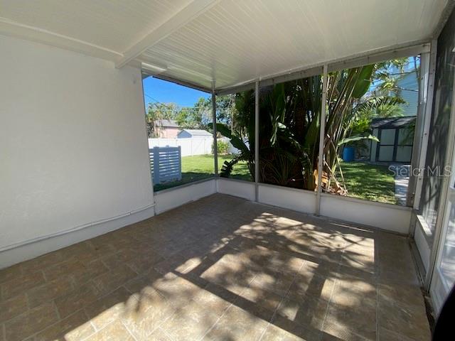 Image 19 of 23 For 1702 Bayou Grande Boulevard Ne