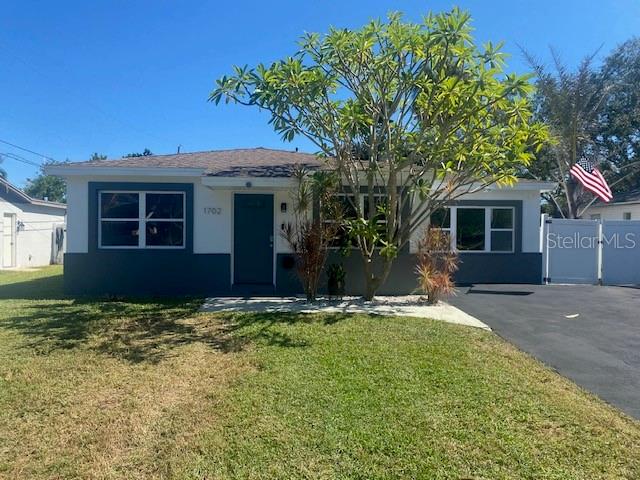 Image 2 of 23 For 1702 Bayou Grande Boulevard Ne