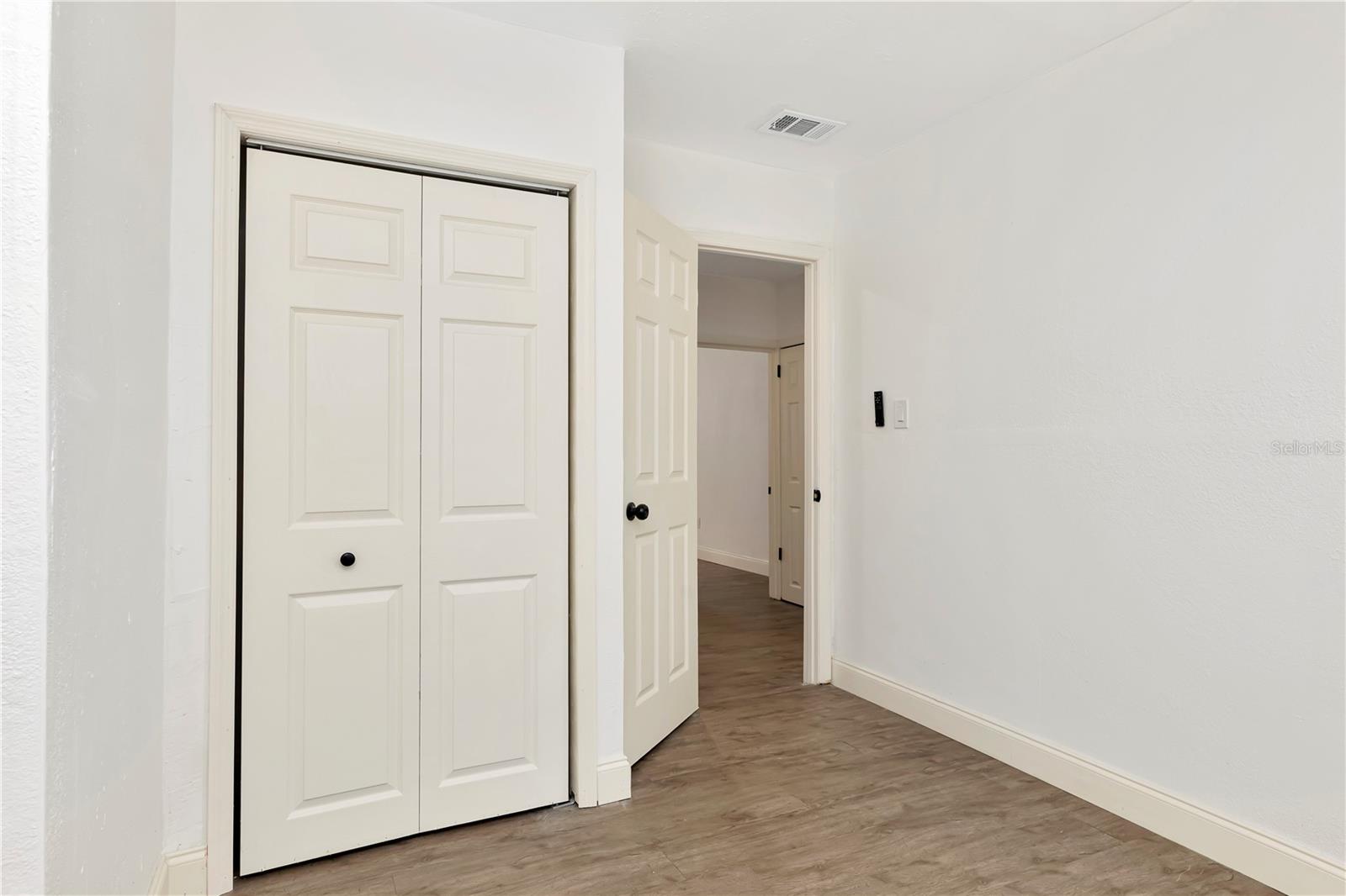Image 21 of 34 For 2714 36th Avenue N