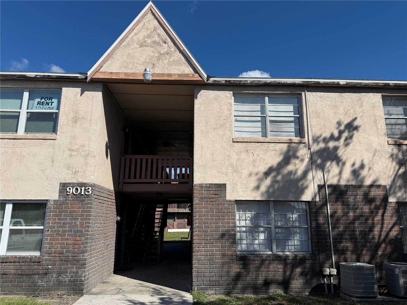 Details for 9013 Westchester Circle 32, TAMPA, FL 33604