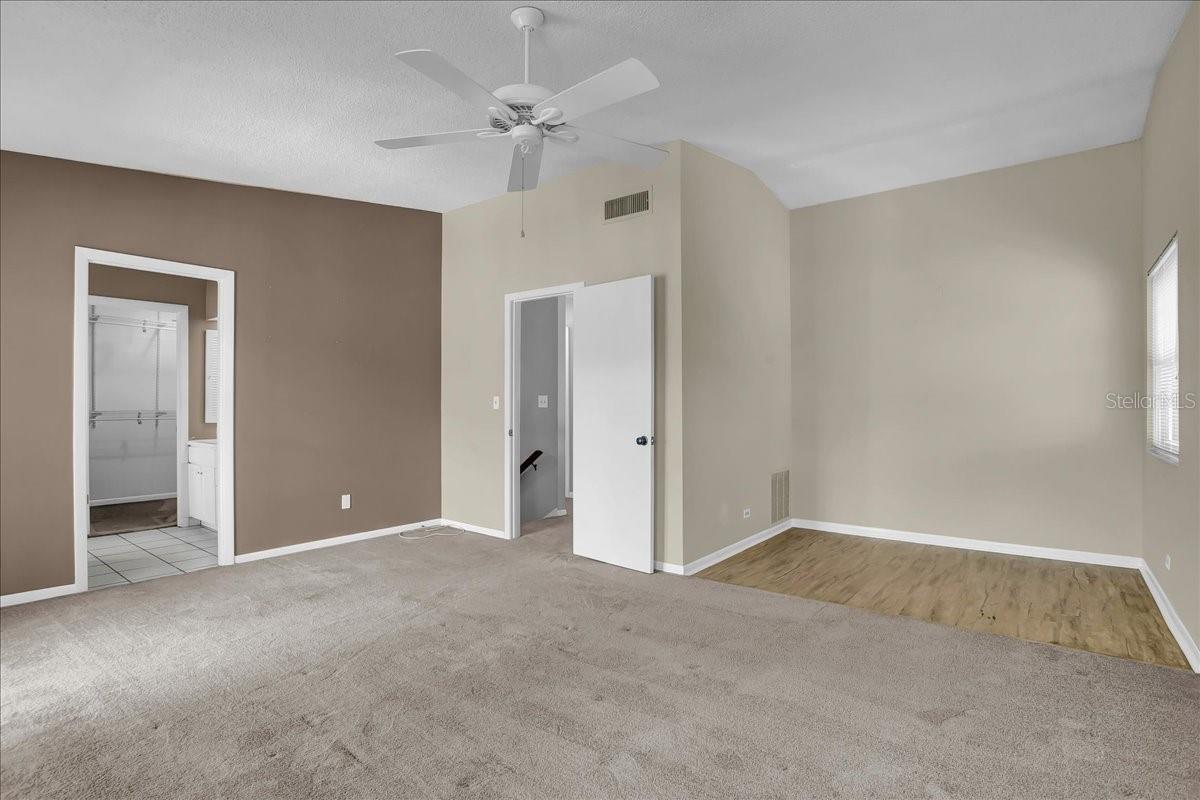 Image 30 of 62 For 13300 Indian Rocks Road 103