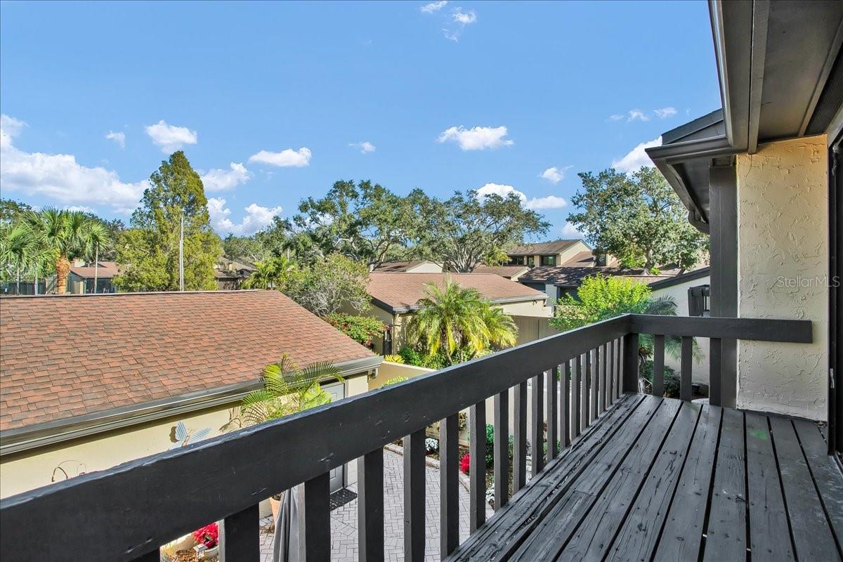 Image 39 of 62 For 13300 Indian Rocks Road 103