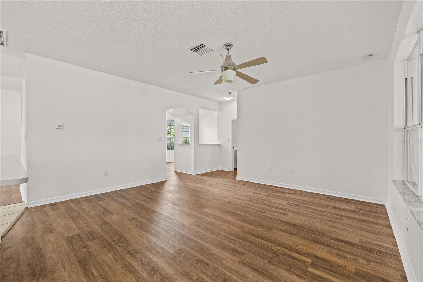 Image 14 of 55 For 8212 Cypress Breeze Way