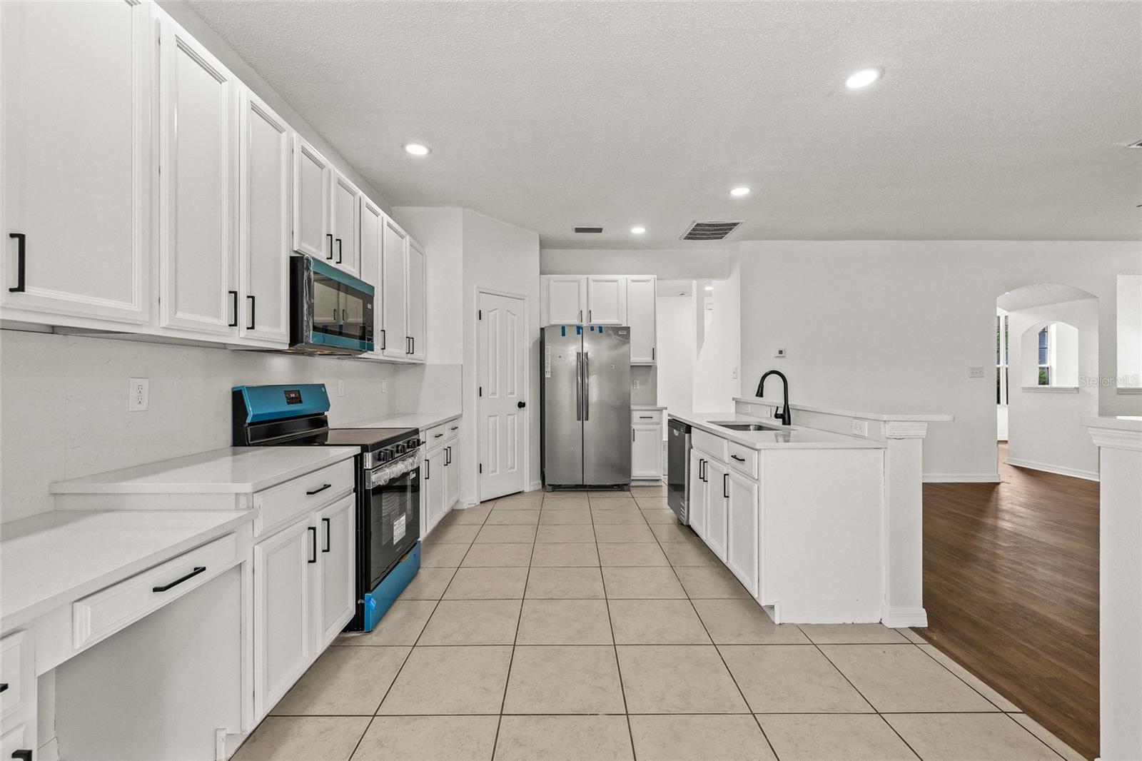 Image 17 of 55 For 8212 Cypress Breeze Way