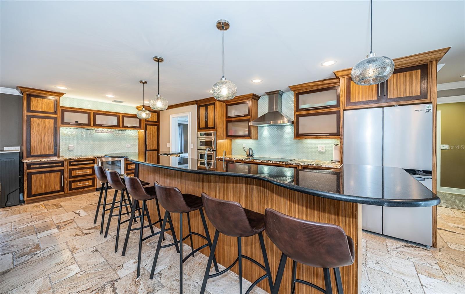 Image 17 of 67 For 4295 13th Lane Ne